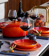 Prato Raso de Cerâmica Premium 22cm Le Creuset Laranja Flame